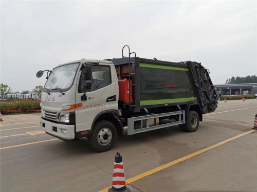 8立方江淮V7 壓縮垃圾車